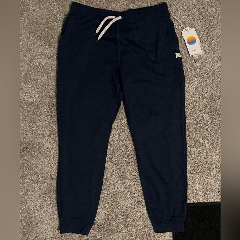 Navy Vuori Sweatpants/Joggers